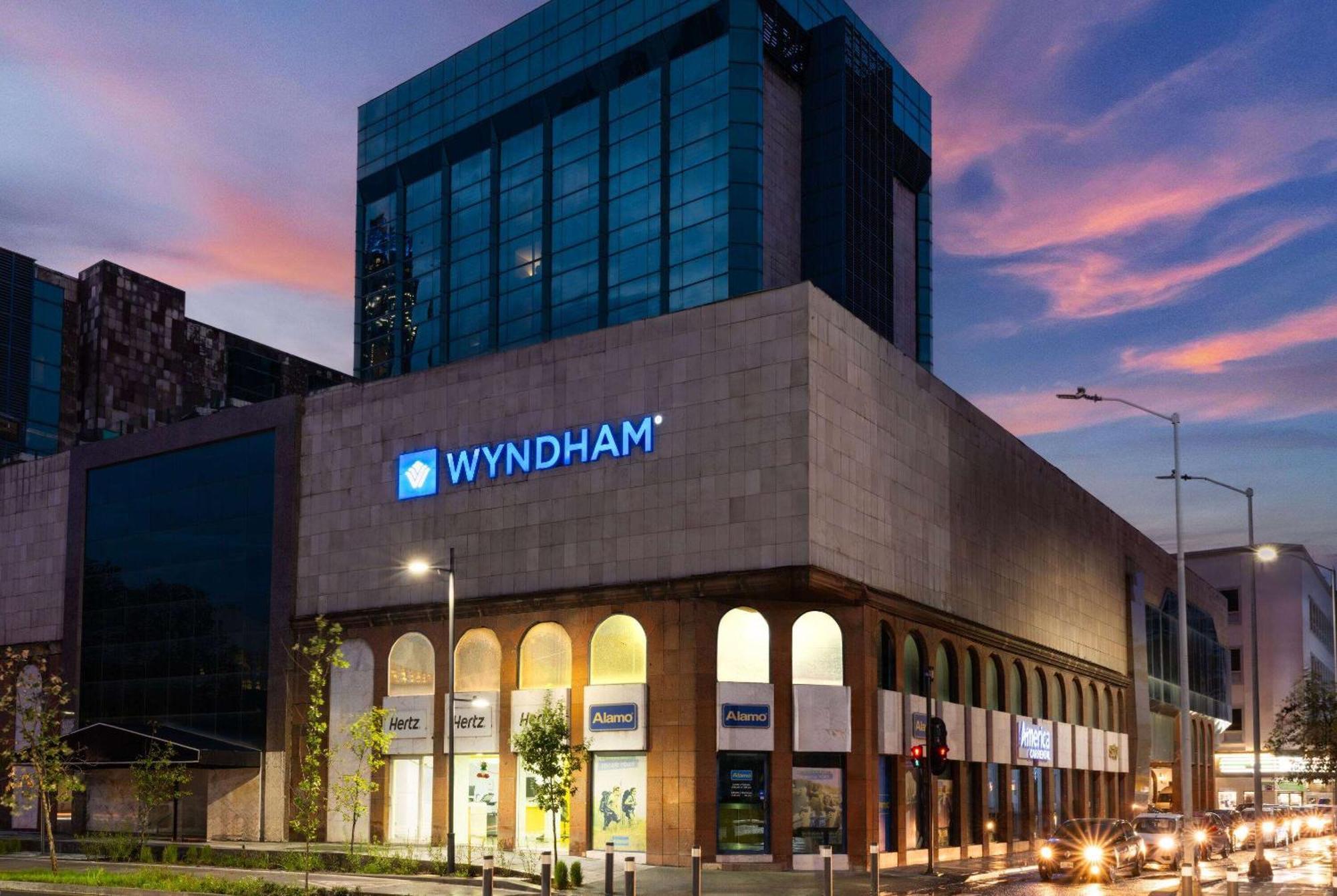 Wyndham Monterrey Ambassador Centro Hotel Exterior foto